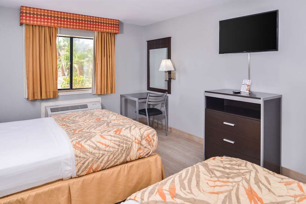 Express Inn Weslaco/Mercedes Стая снимка