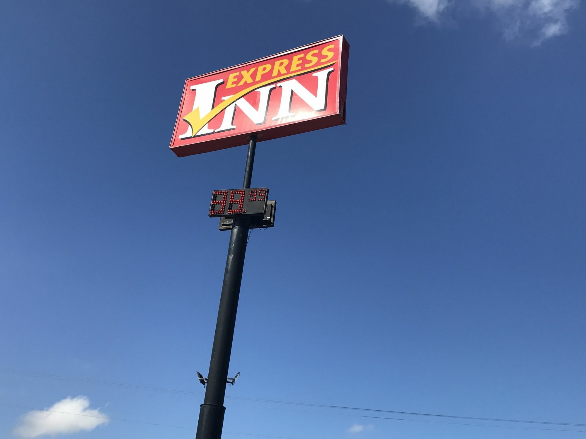 Express Inn Weslaco/Mercedes Екстериор снимка